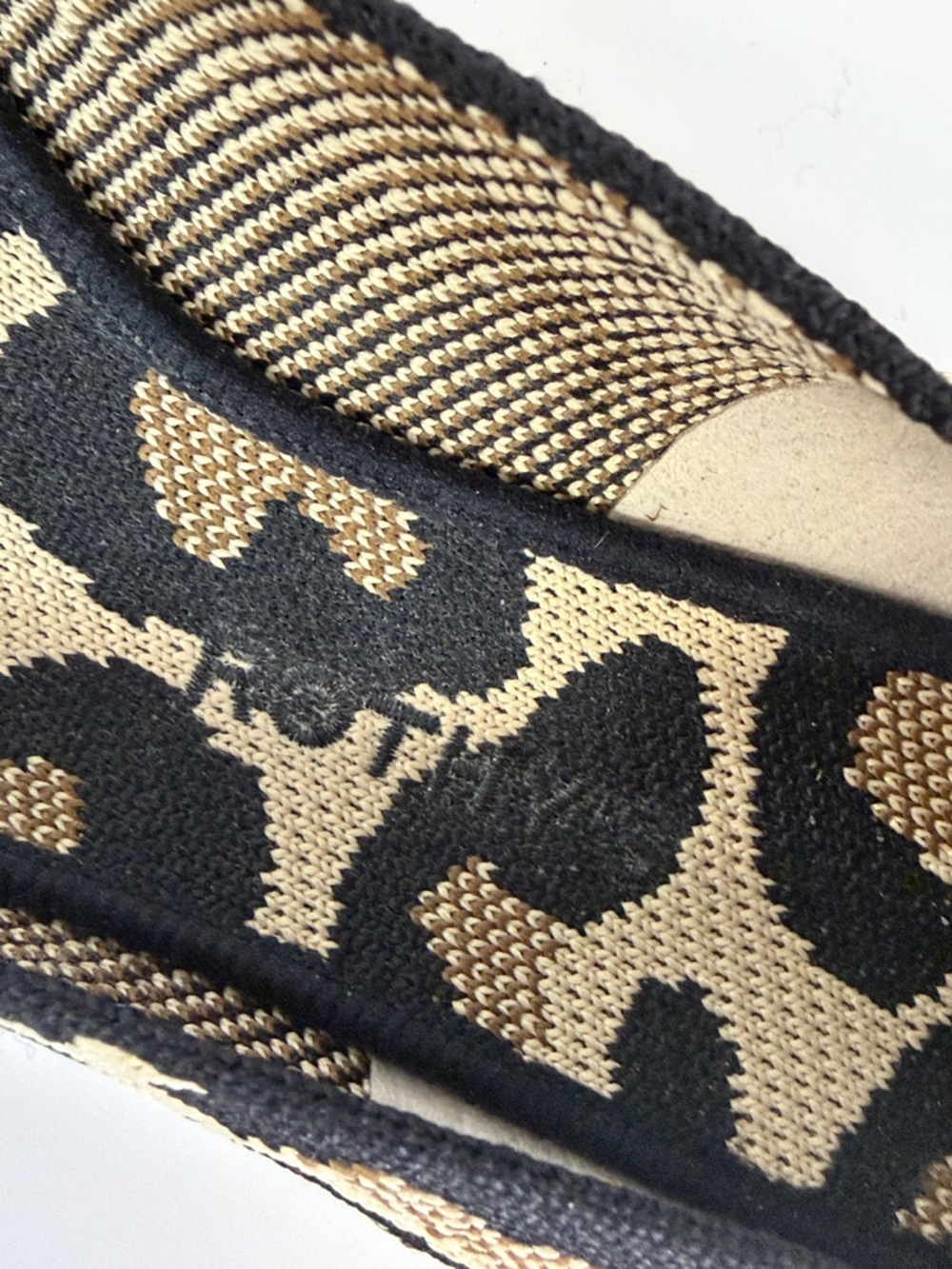 Rothys Leopard Pointy Toe Flats Size 11.5 - Picture 8 of 9